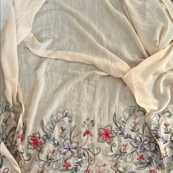 NWT Madam Butterfly Linen Floral Embroidered Kimono Cardigan Cream One Size - Picture 14 of 14